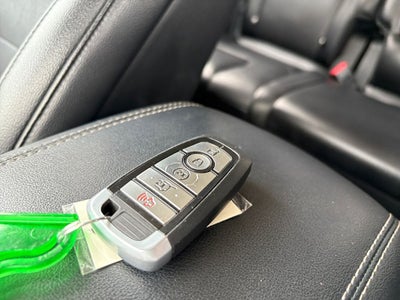 2022 Ford Edge Titanium