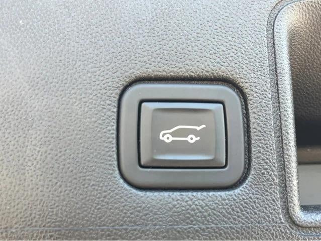 2023 GMC Terrain FWD SLT
