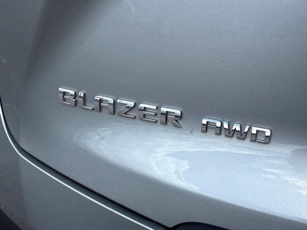 2025 Chevrolet Blazer AWD 2LT
