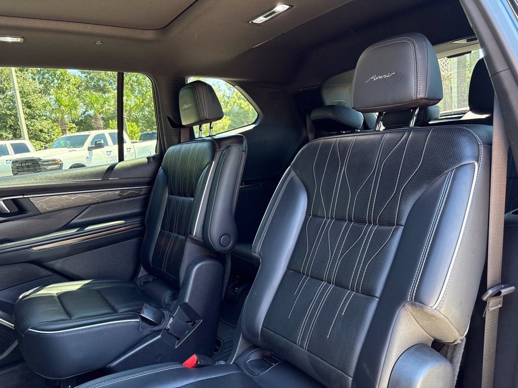 2025 Buick Enclave Avenir FWD