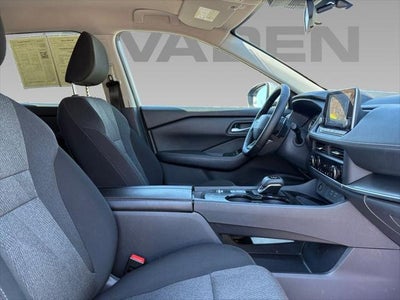 2025 Nissan Rogue SV FWD