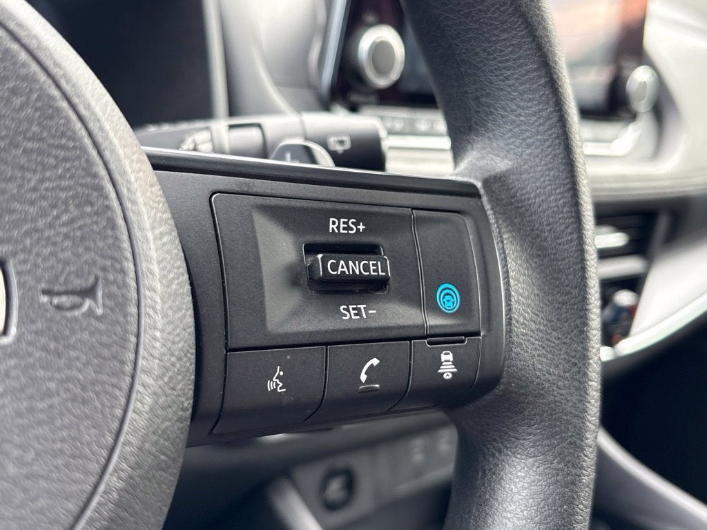 2024 Nissan Rogue SV FWD