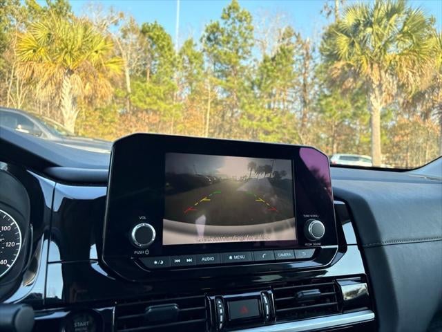 2025 Nissan Pathfinder SV FWD