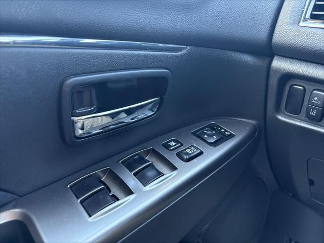 2024 Mitsubishi Outlander Sport Base