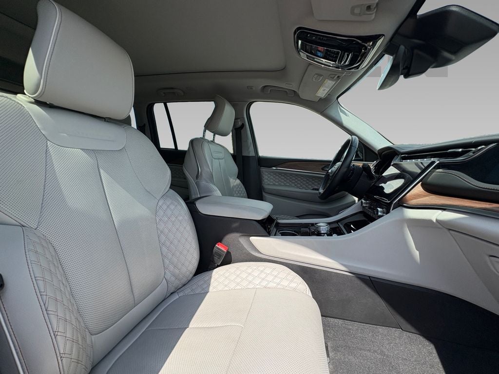 2022 Jeep Grand Cherokee 4xe Summit