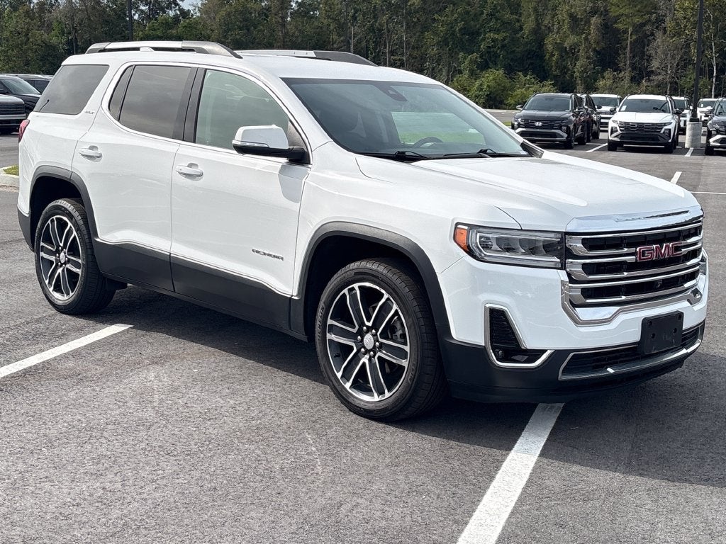 2023 GMC Acadia SLT