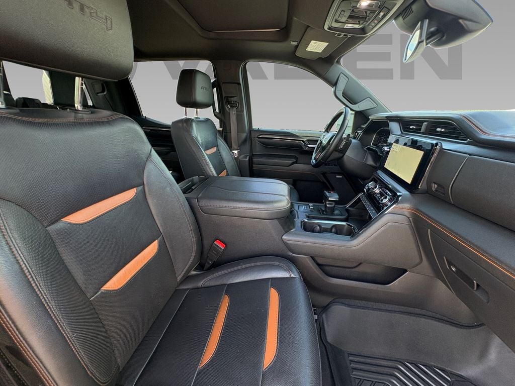 2023 GMC Sierra AT4
