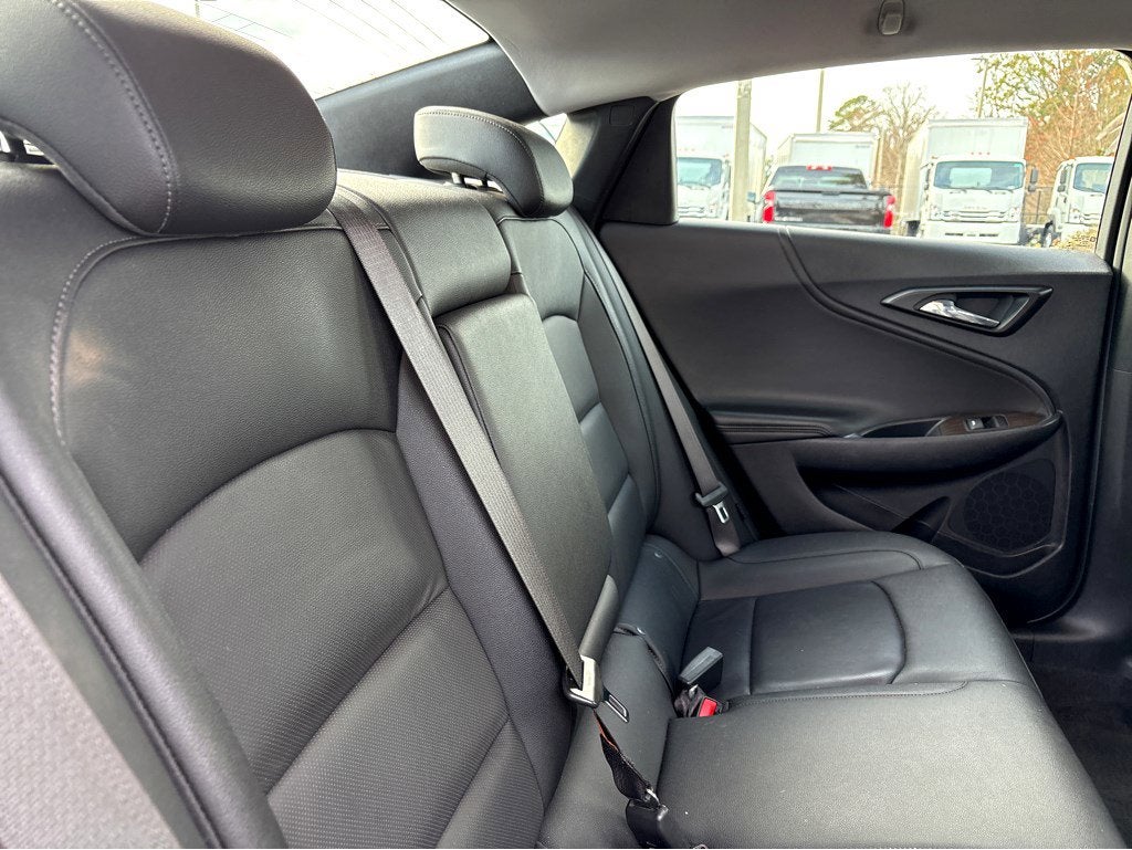 2024 Chevrolet Malibu 2LT