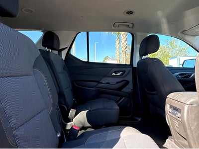 2021 Chevrolet Traverse LT Cloth