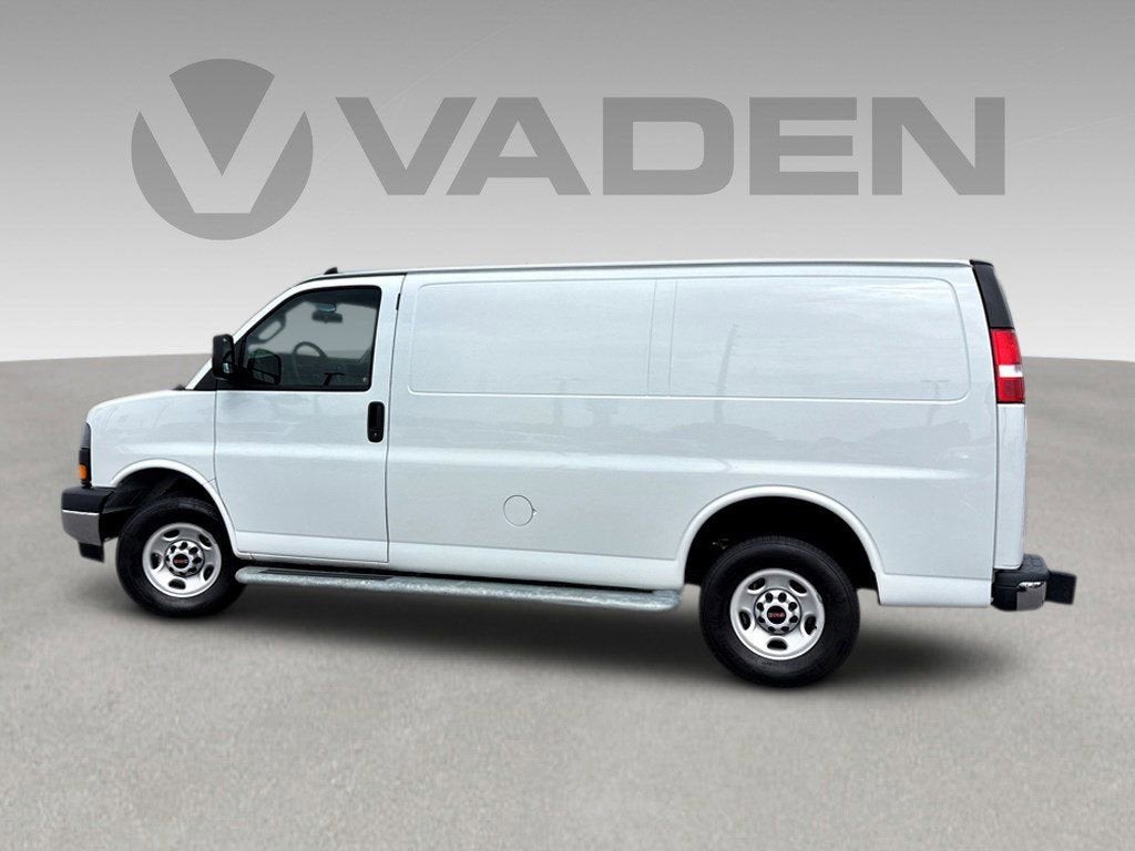 2024 GMC Savana Cargo 2500 Work Van