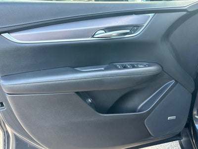 2022 Cadillac XT5 Luxury