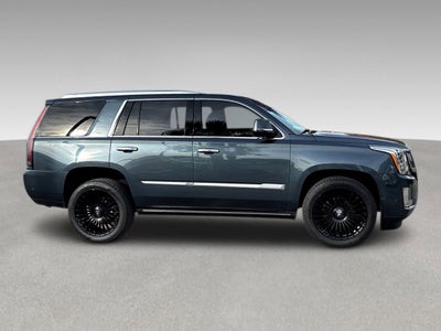 2020 Cadillac Escalade Premium Luxury