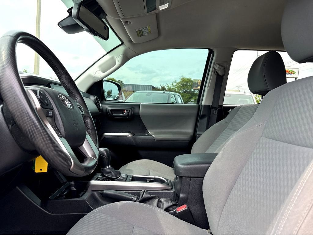 2021 Toyota Tacoma 2WD SR5