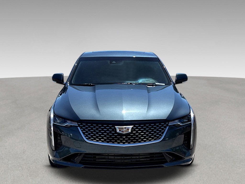 2022 Cadillac CT4 Luxury