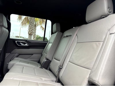 2024 Chevrolet Suburban LT