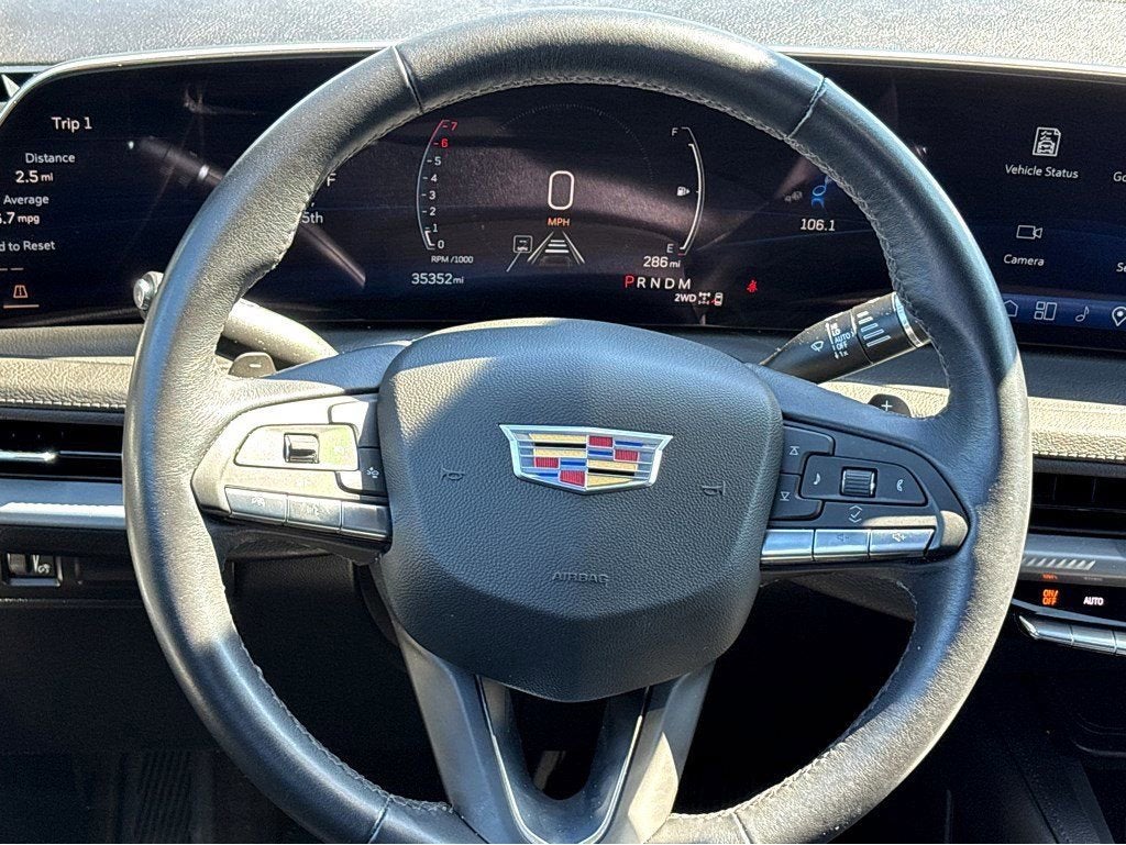 2025 Cadillac XT4 Premium Luxury
