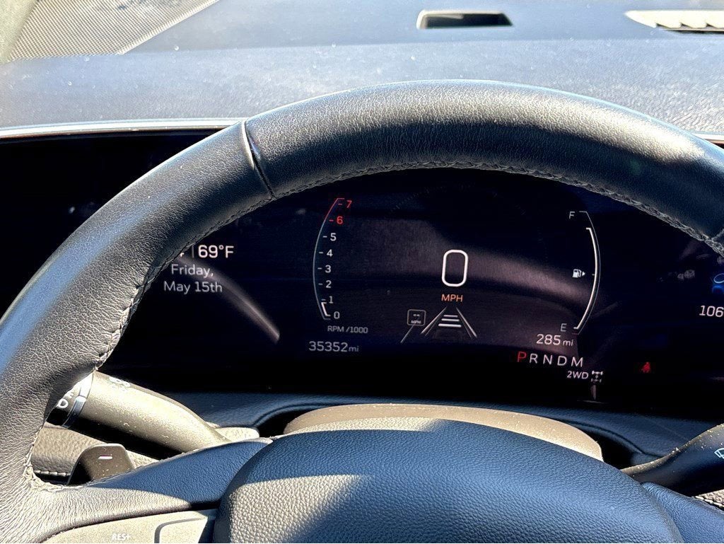 2025 Cadillac XT4 Premium Luxury