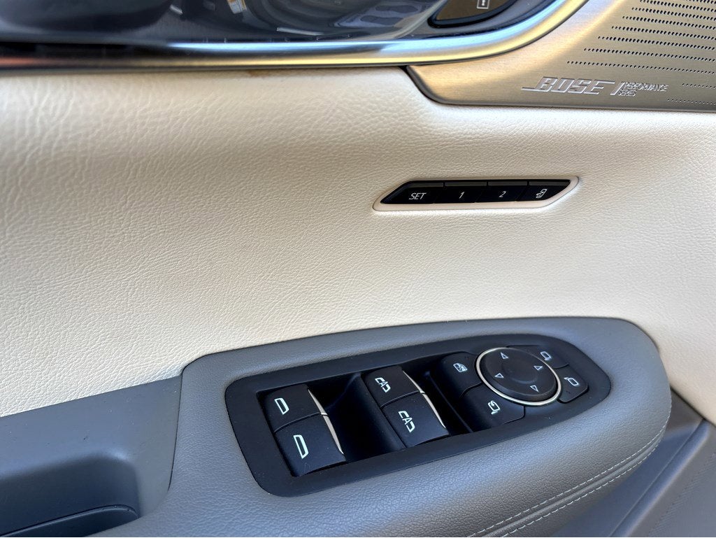 2022 Cadillac XT6 Premium Luxury