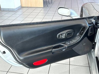 2000 Chevrolet Corvette Base