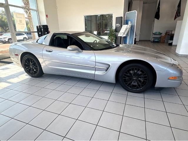 2000 Chevrolet Corvette Base