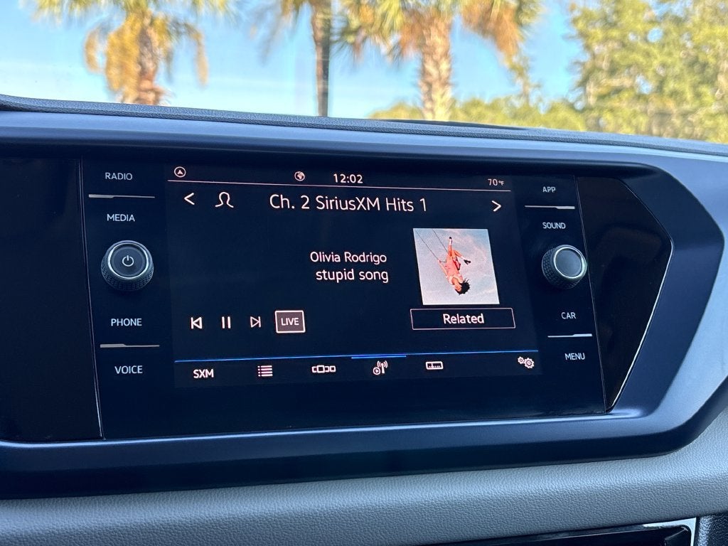 2023 Volkswagen Taos Base