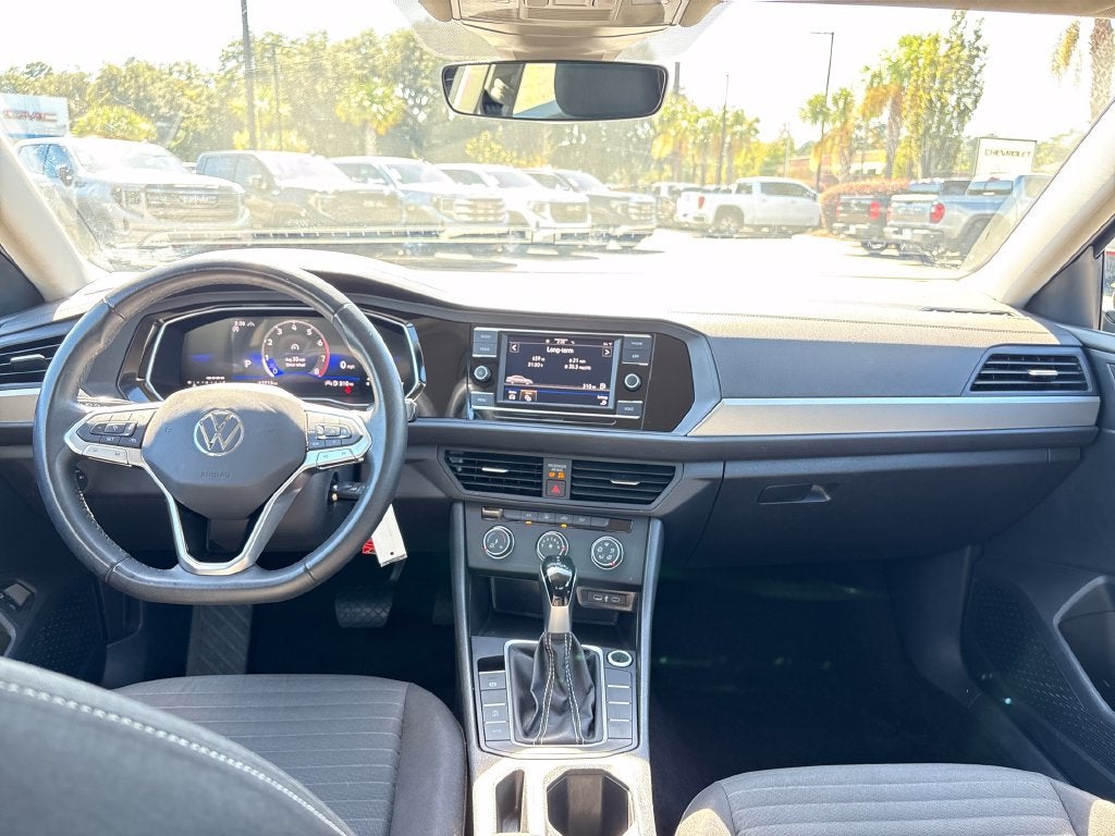 2024 Volkswagen Jetta Base