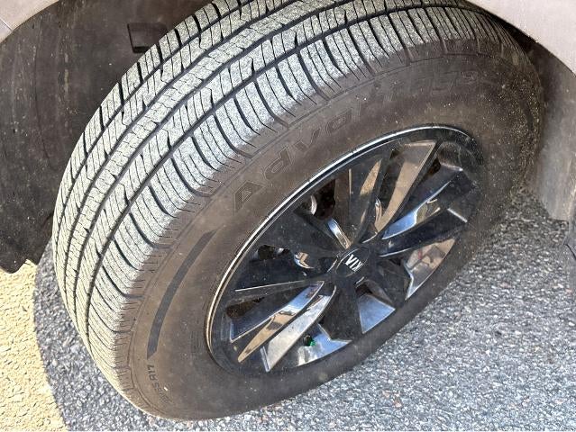 2019 Kia Sorento LX V6