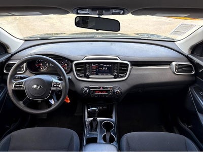 2019 Kia Sorento LX V6