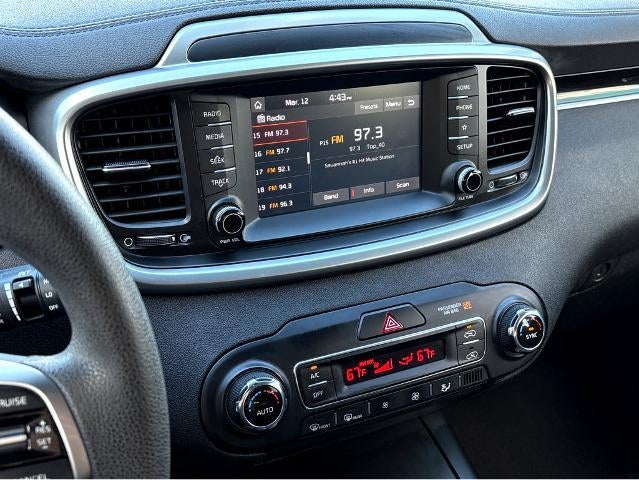 2019 Kia Sorento LX V6