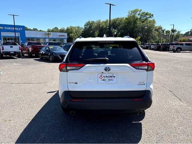 2023 Toyota RAV4 Hybrid XLE