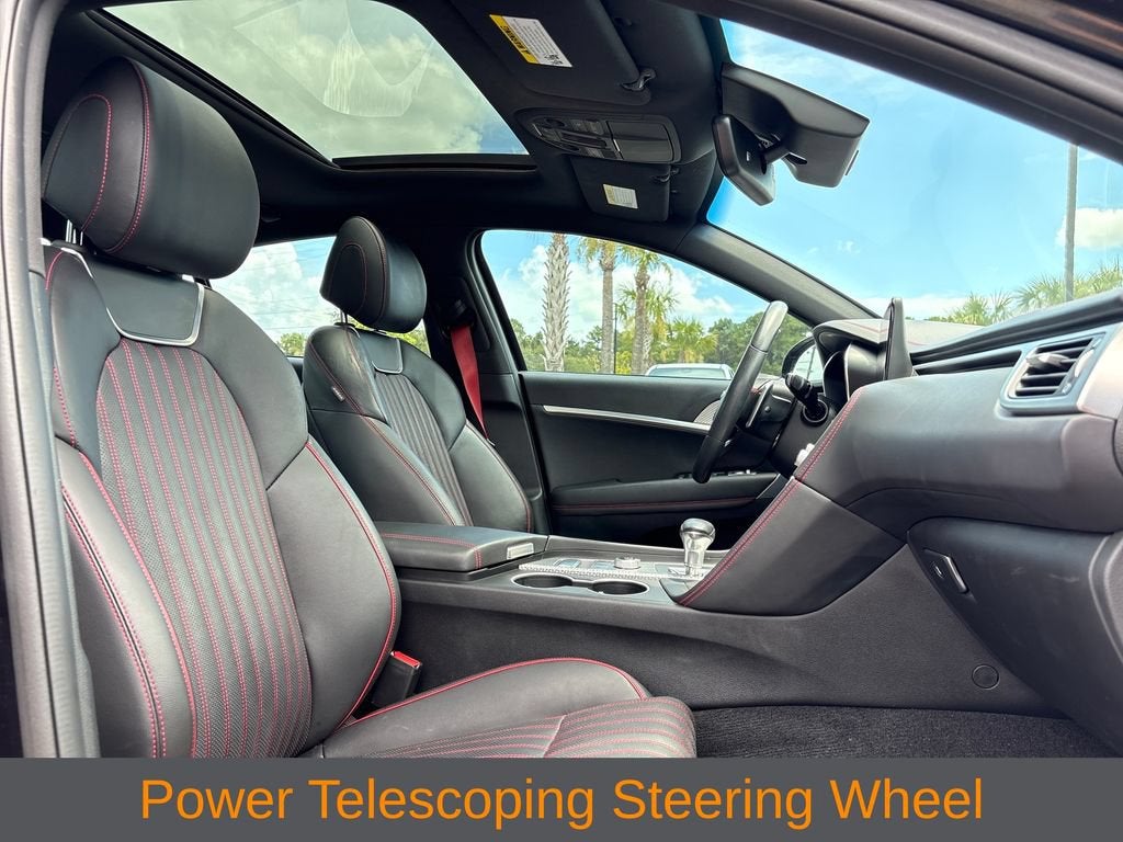 2023 Genesis G70 Base