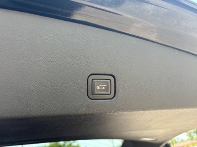 2022 Cadillac XT6 Base