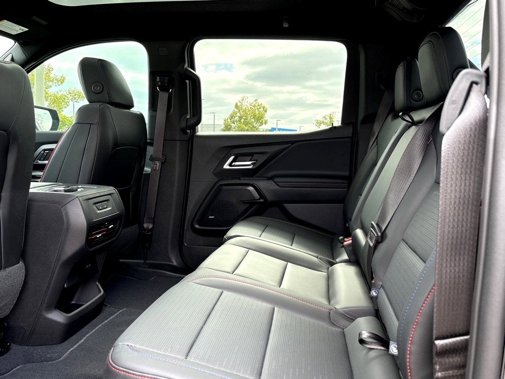 2024 Chevrolet Silverado EV RST