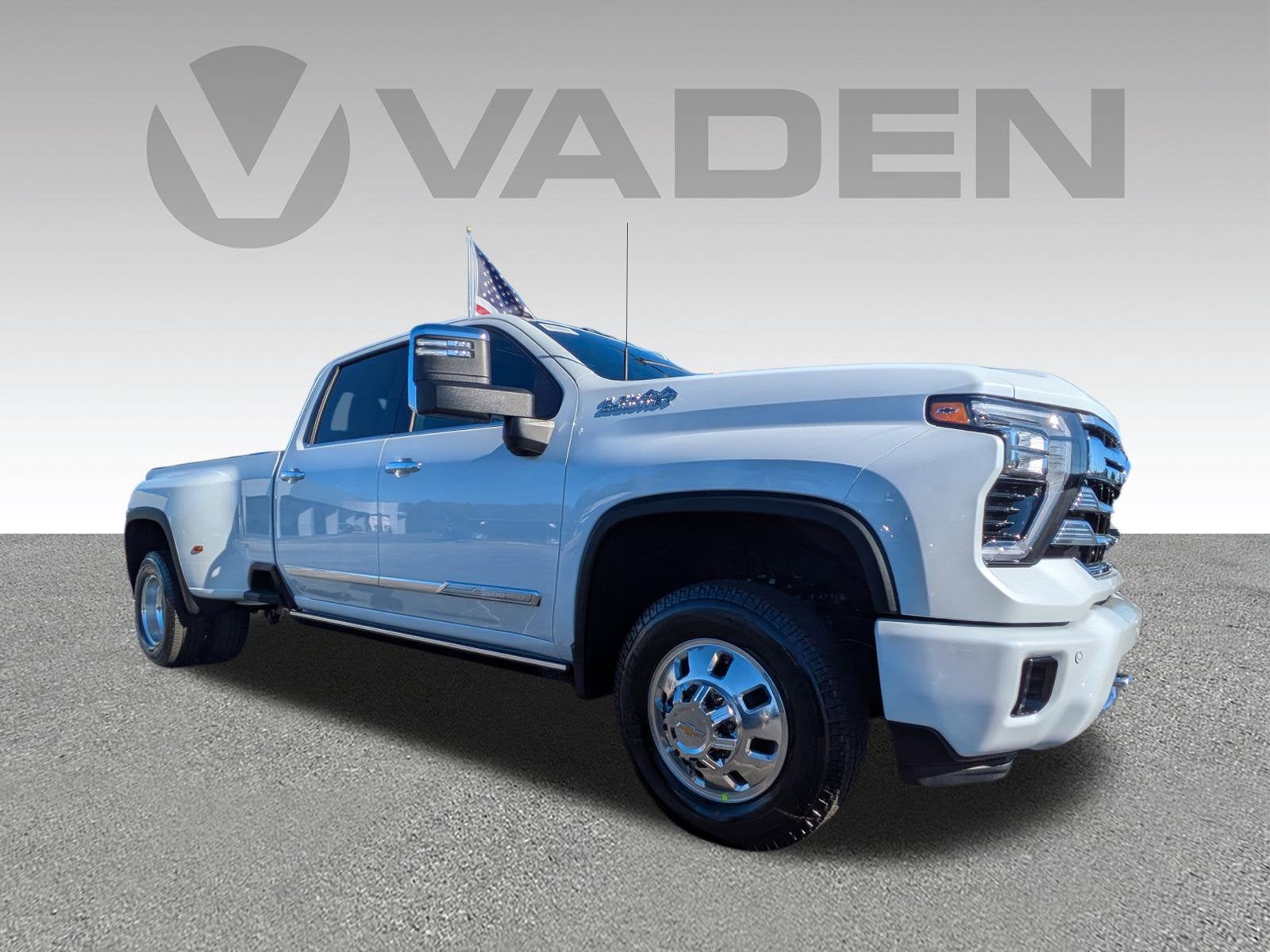 2026 Chevrolet Silverado 3500 HD High Country DRW