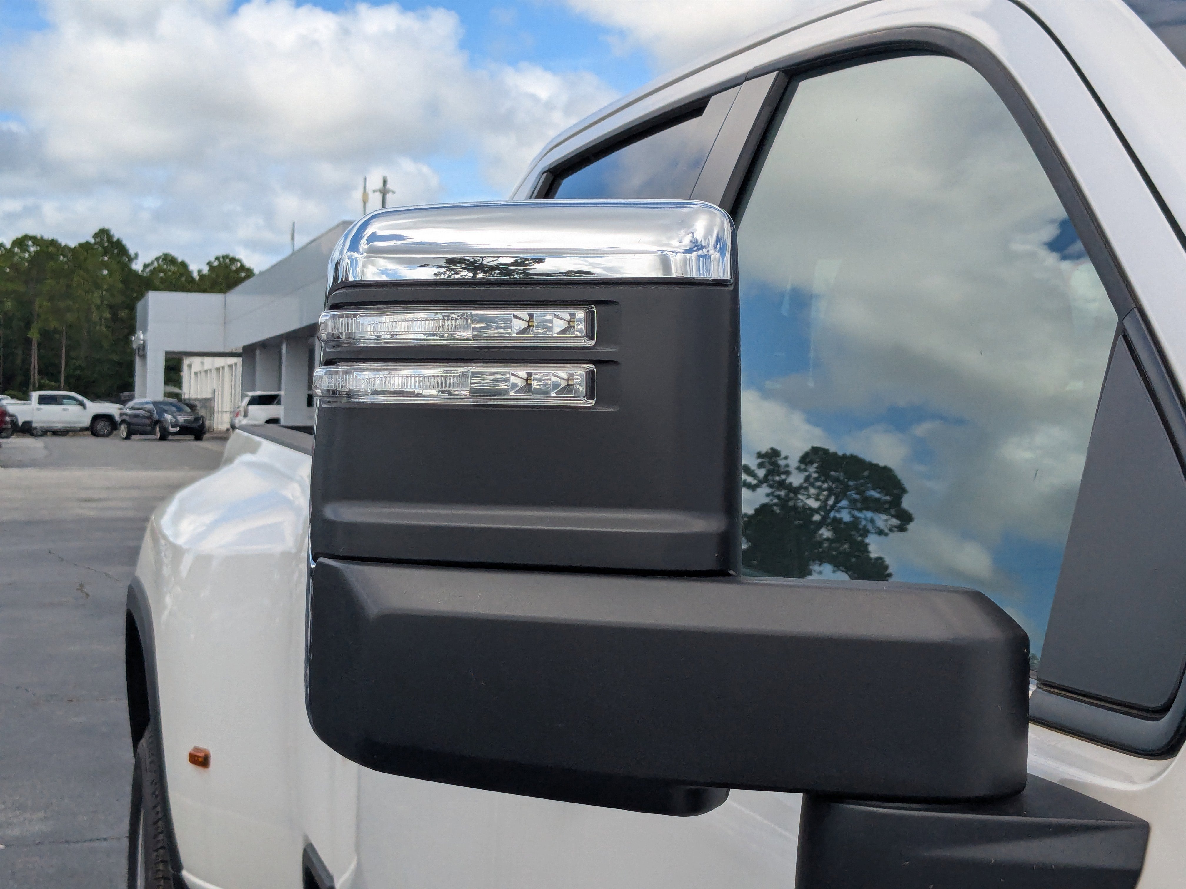 2024 Chevrolet Silverado 3500 HD High Country DRW