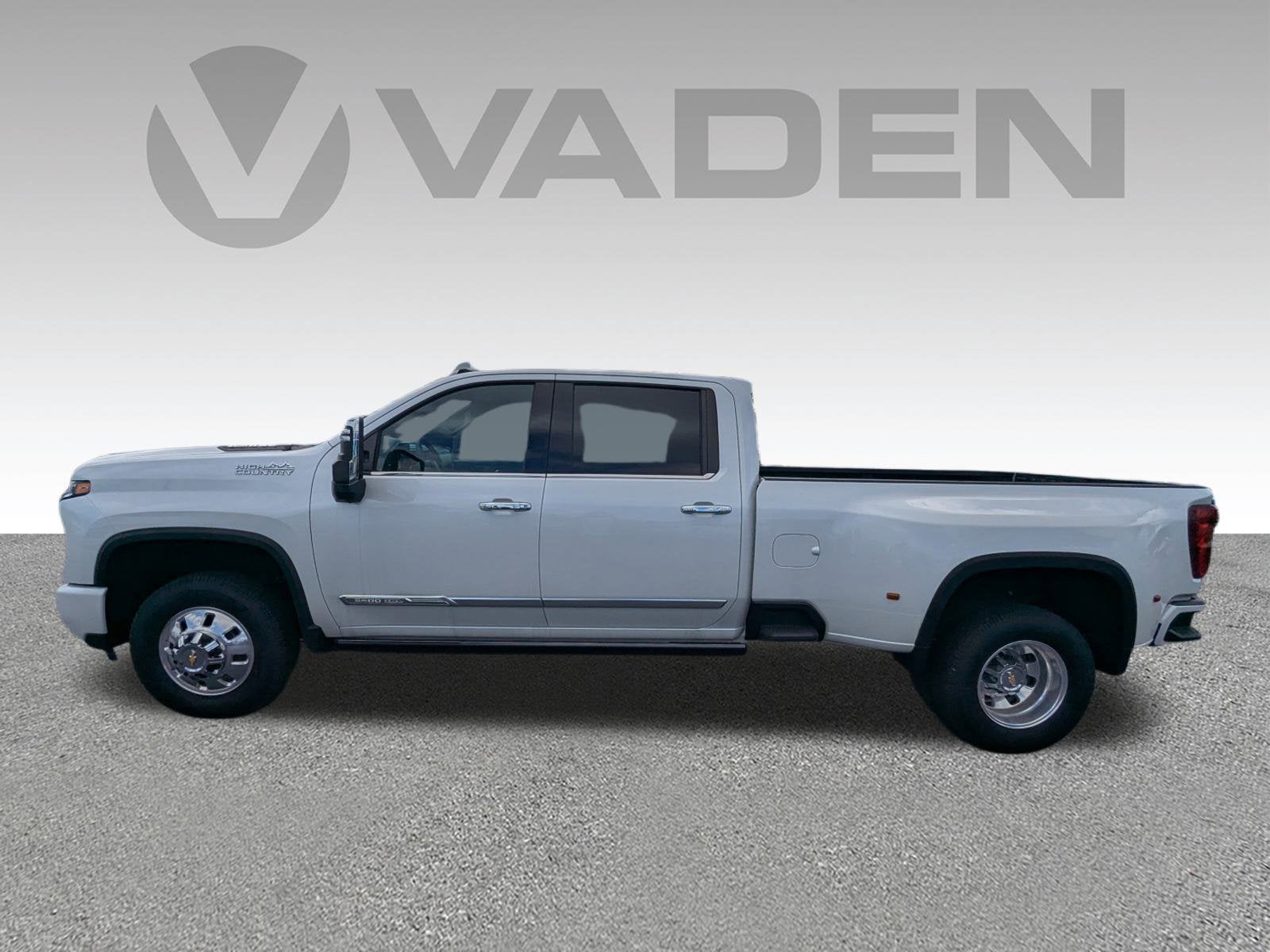 2024 Chevrolet Silverado 3500 HD High Country DRW