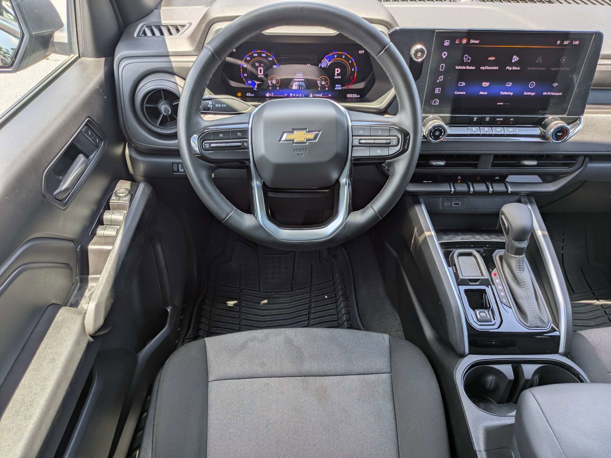 2025 Chevrolet Colorado WT/LT