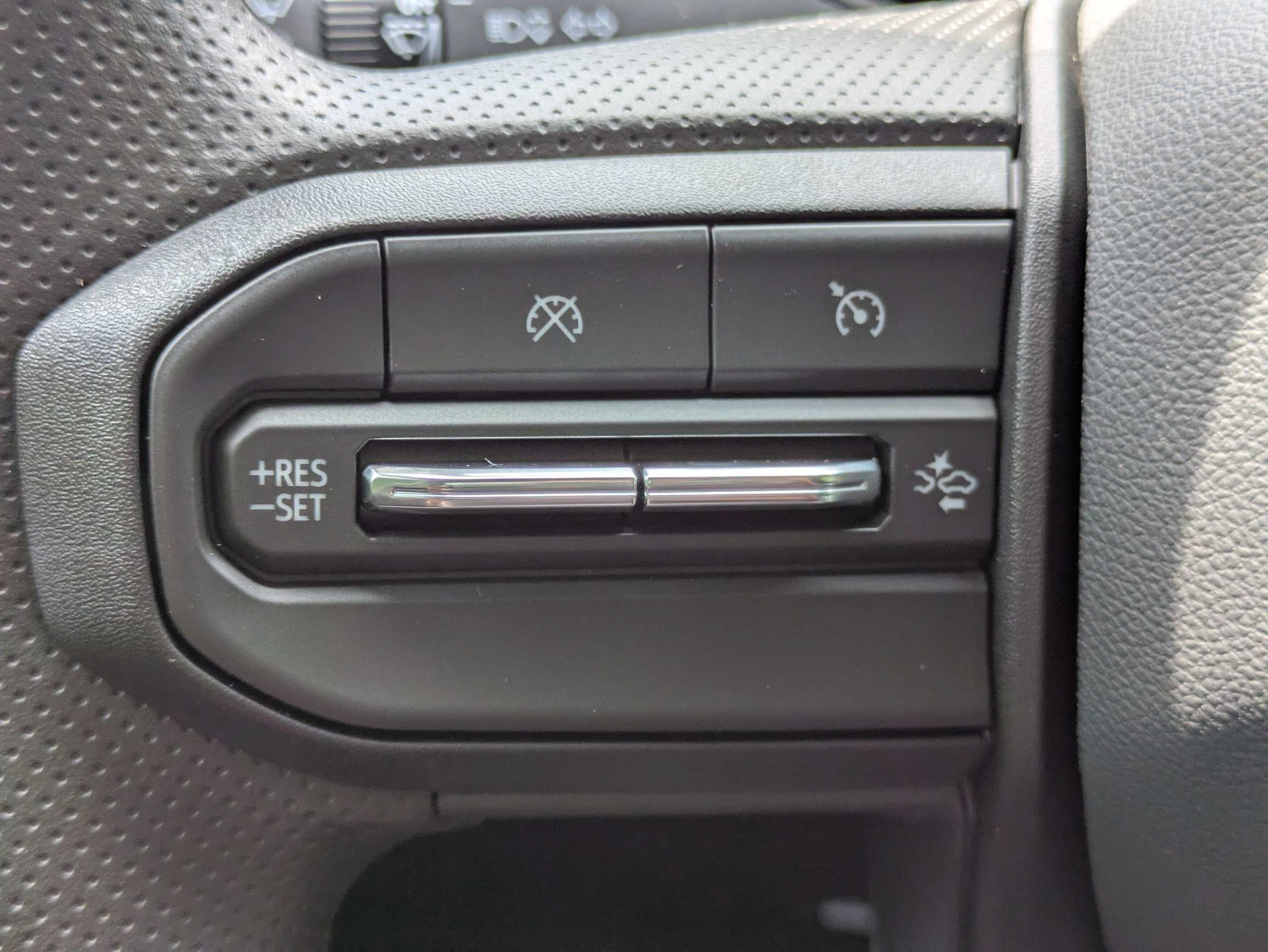 2026 Chevrolet Colorado Trail Boss - Photo 13