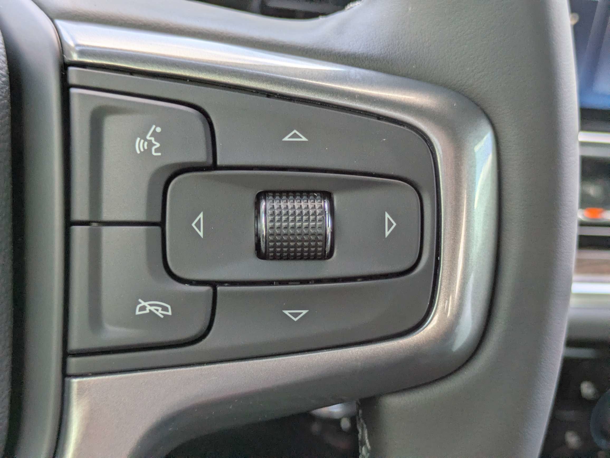 2026 Chevrolet Silverado 1500 LT - Photo 15