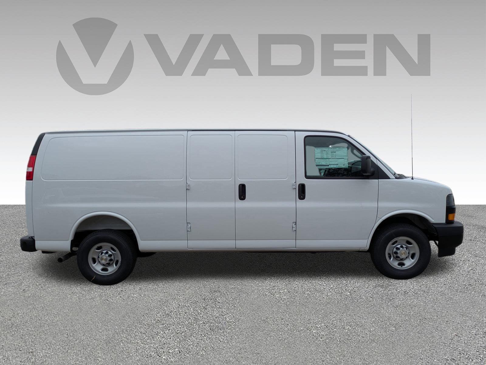 2025 Chevrolet Express Cargo 2500 WT