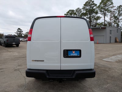 2025 Chevrolet Express Cargo 2500 WT