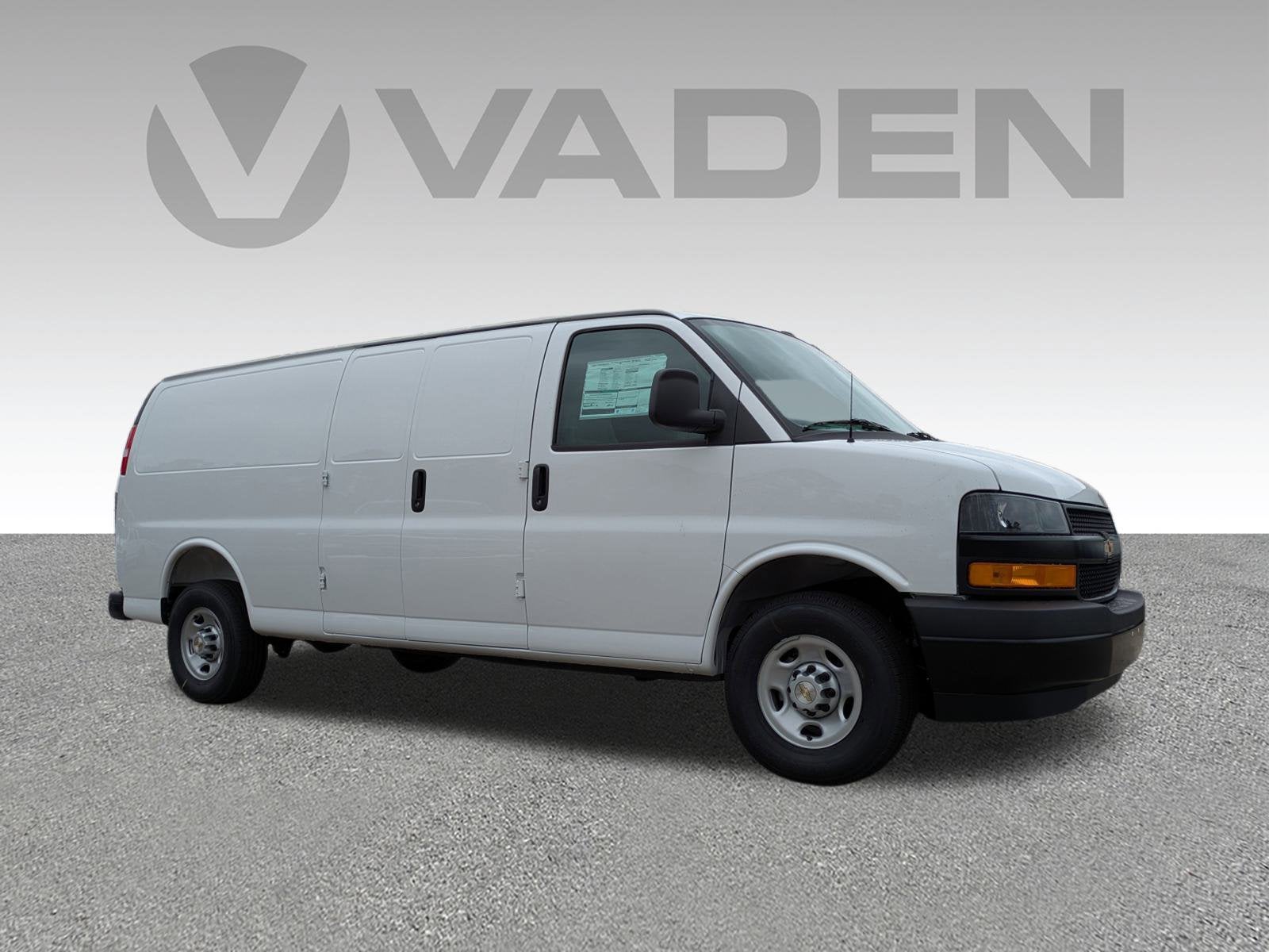 2025 Chevrolet Express Cargo 2500 WT