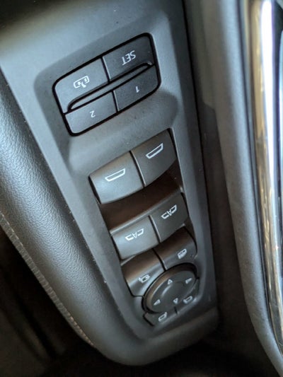 2023 GMC Yukon AT4