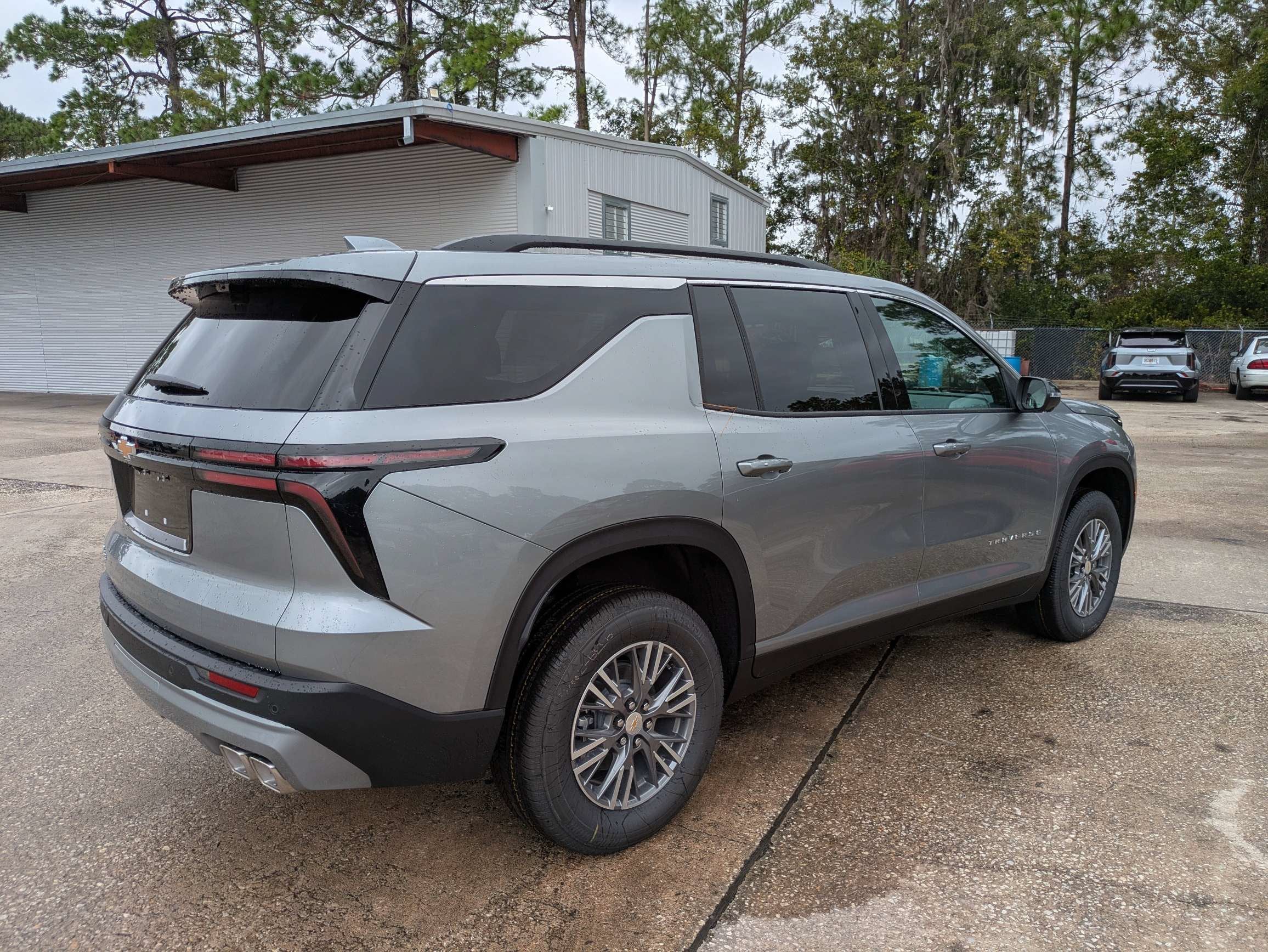 2027 Chevrolet Traverse LT