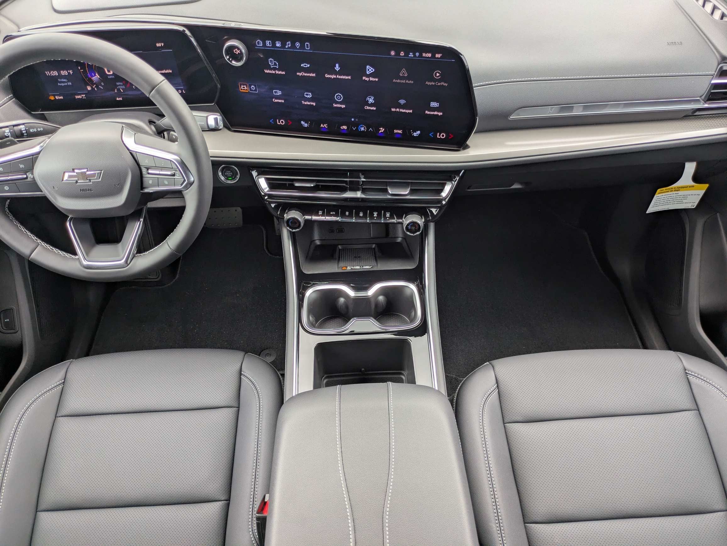 2027 Chevrolet Traverse LT