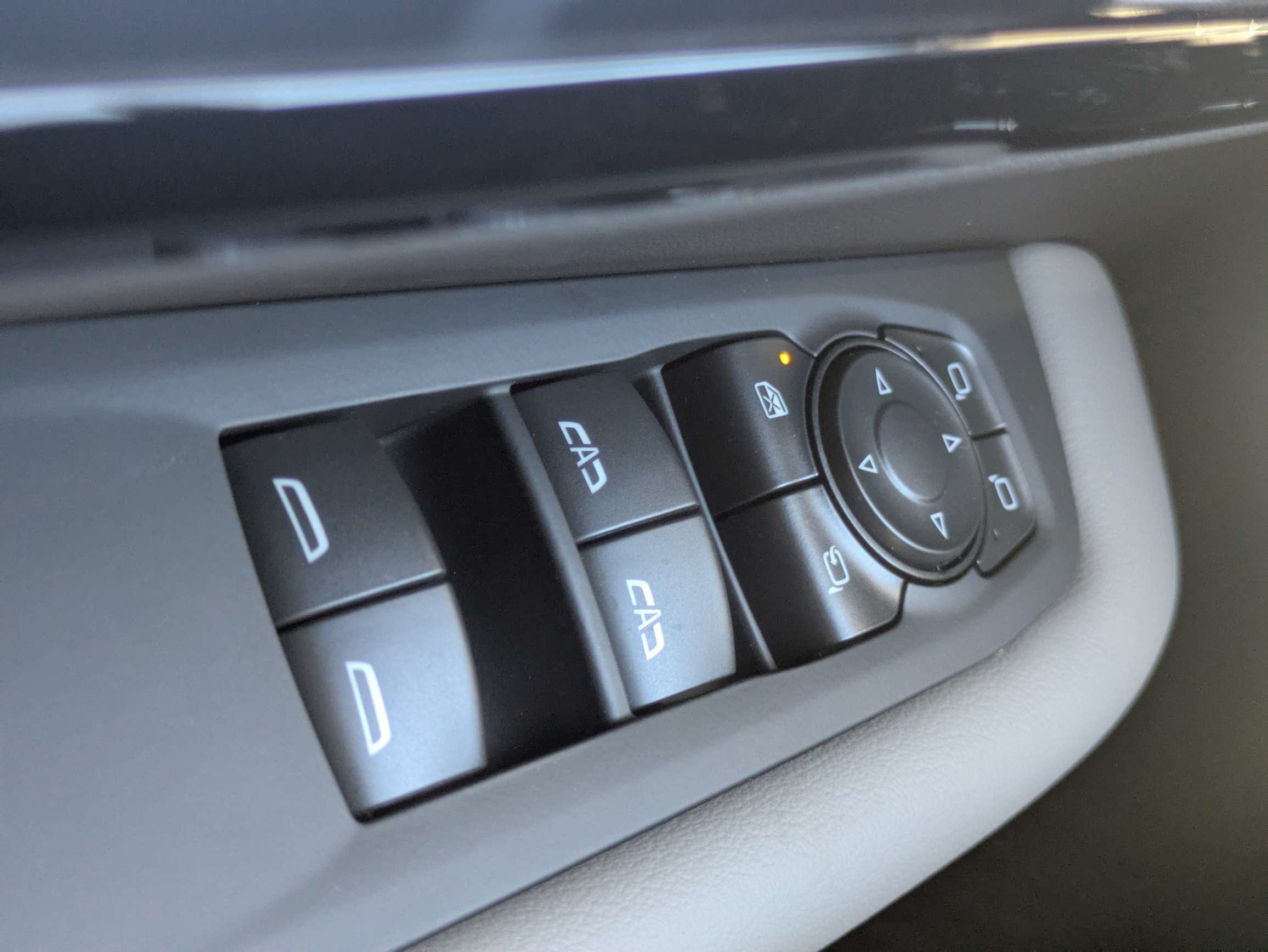2027 Chevrolet Suburban LT