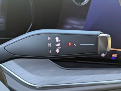 2027 Chevrolet Suburban LT