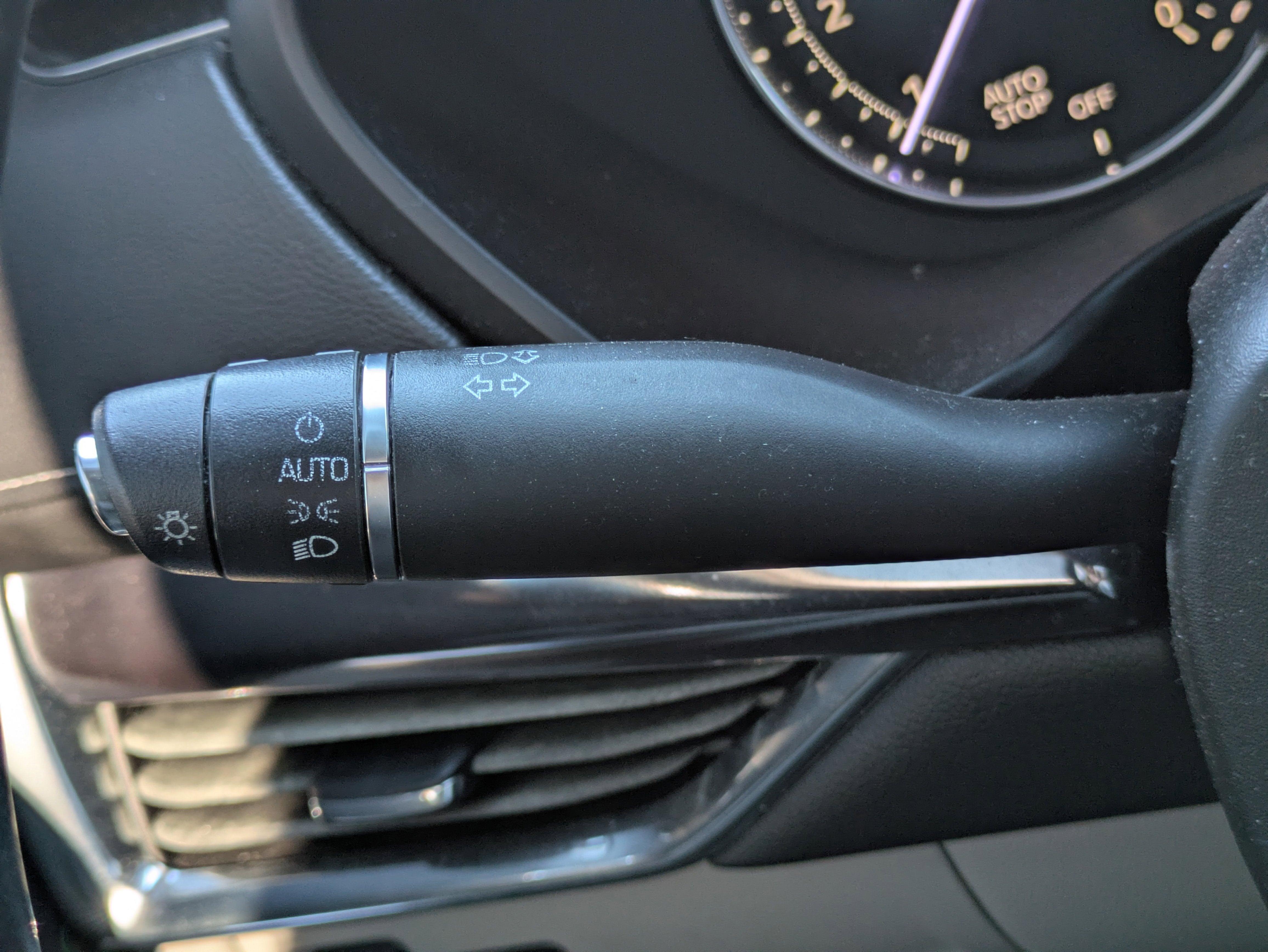 2019 Cadillac XT4 FWD Luxury