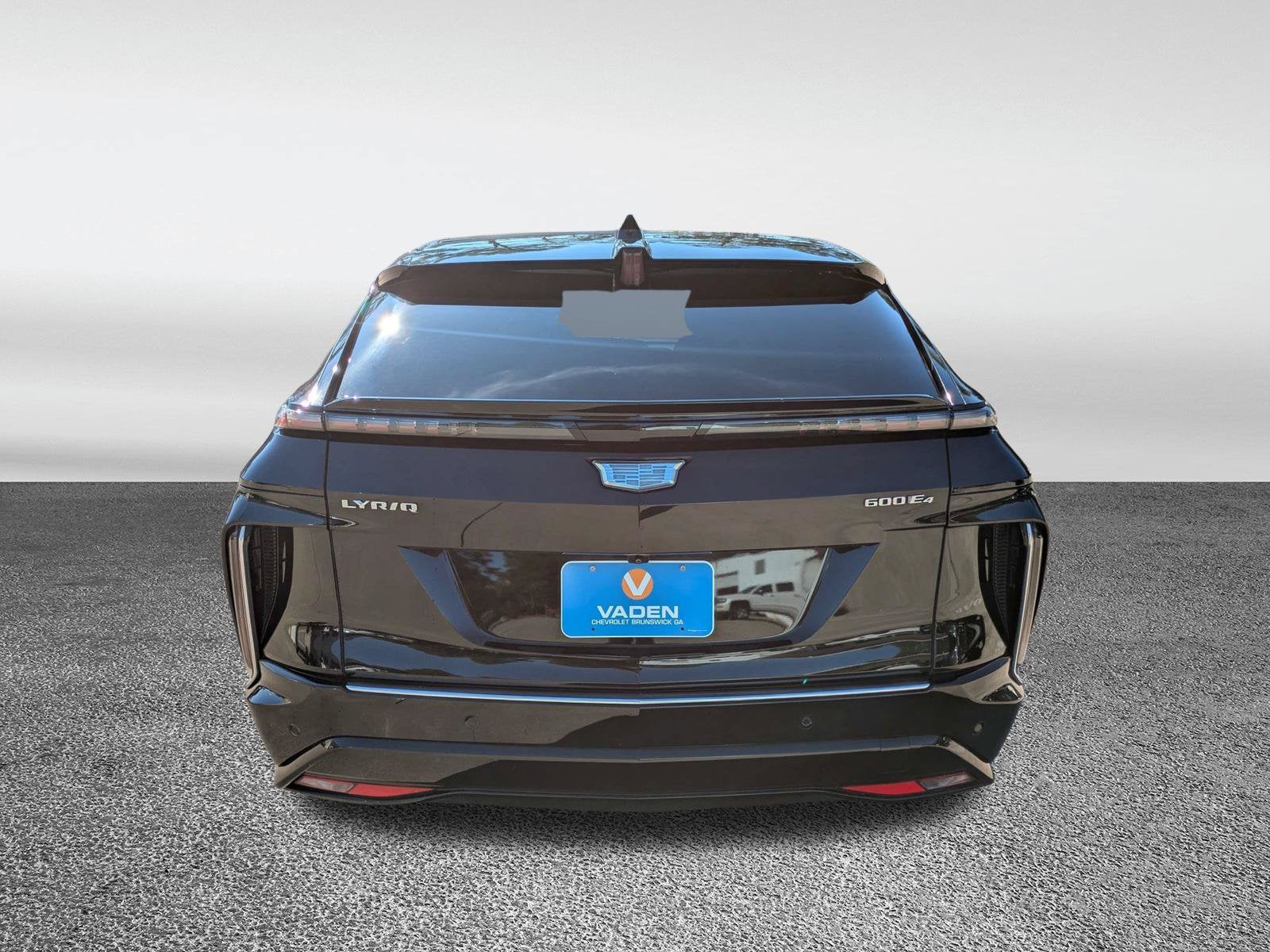 2024 Cadillac LYRIQ Luxury 1