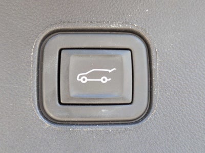 2024 Cadillac LYRIQ Luxury 1
